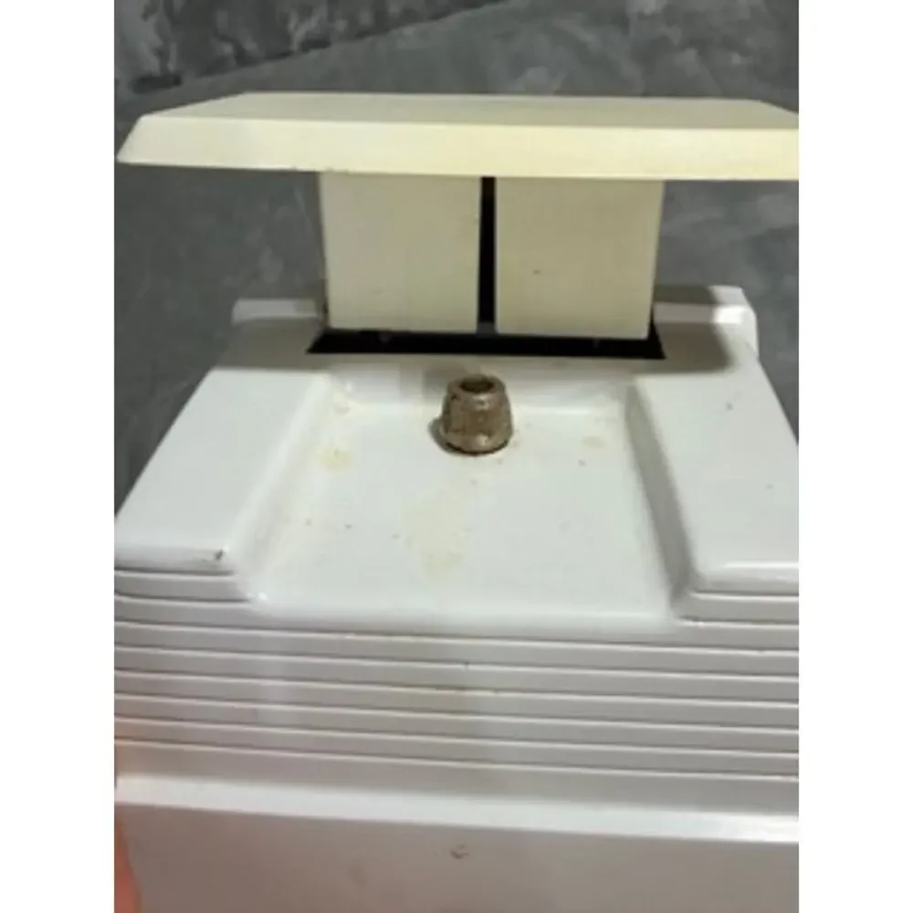 Vintage Hanson Mechanical Kitchen Scale 10 lb White Farmhouse Decor
